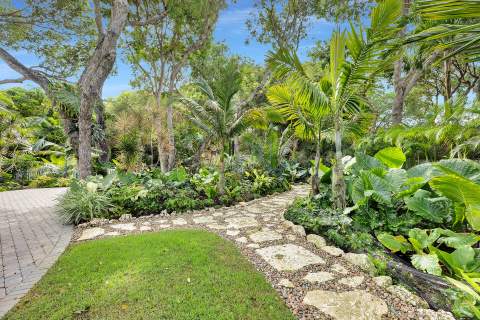 62 Sunset Road, Key Largo FL - photo 7 of 75