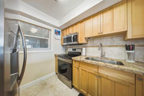 389 N Anglers Drive #107, Marathon FL - photo 17 of 53