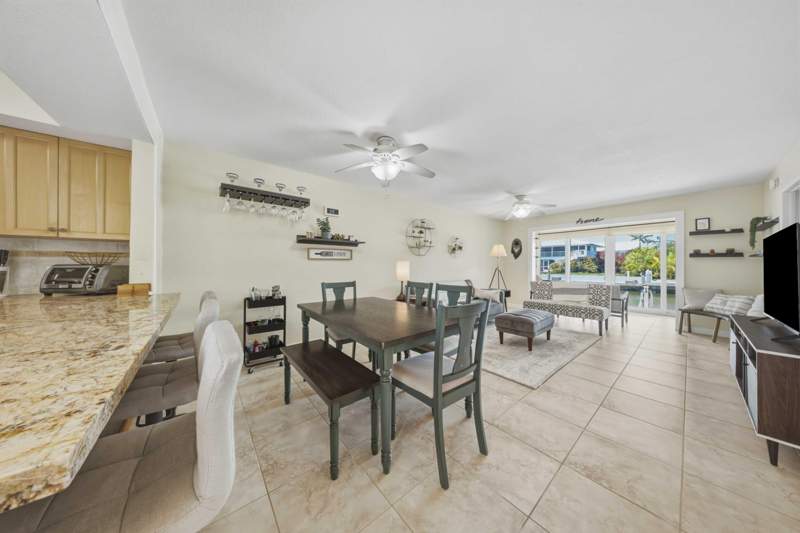 2 bedroom Condominium at 389 N Anglers Drive #107, Coral Club (50.0), Marathon — photo 3