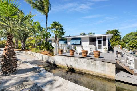 1481 Sugarloaf Boulevard, Sugarloaf Key FL - photo 6 of 53