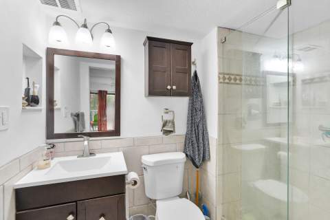201 E Ocean Drive #312, Key Colony FL - photo 21 of 36