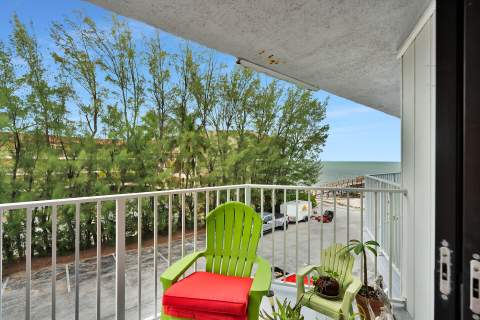 201 E Ocean Drive #312, Key Colony FL - photo 23 of 36