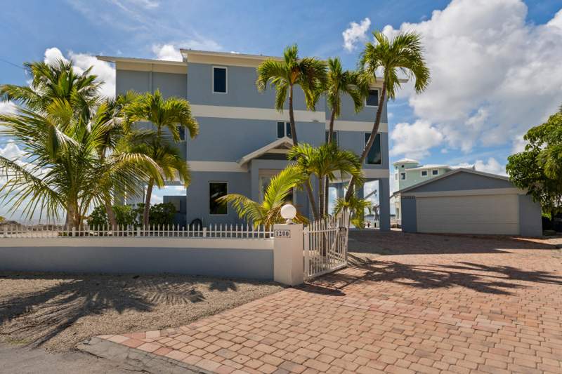 5 bedroom Single Family Residence at 1200 Mockingbird Road, Lime Grove Estates (96.0), Key Largo — photo 5