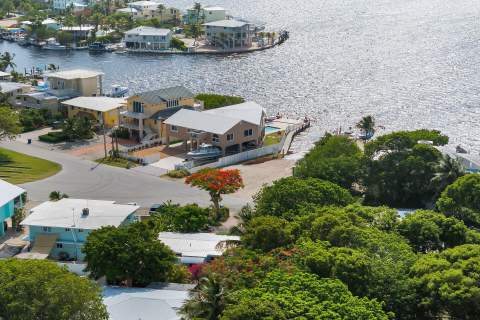 304 2Nd Ter, Key Largo FL - photo 8 of 97