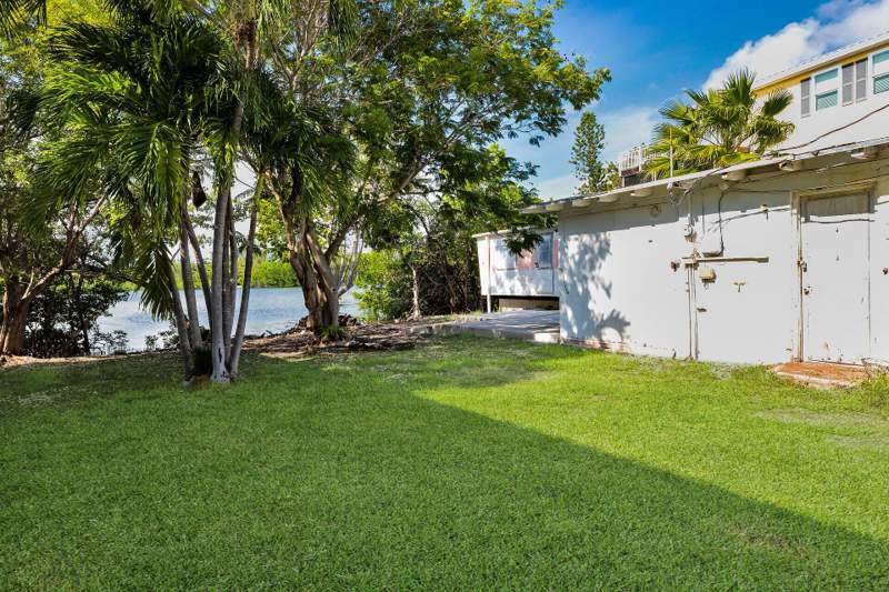 2 bedroom Mobile Home at 6 Beach Drive, Bay Point Trlr Pk (15.0), Saddlebunch — photo 2