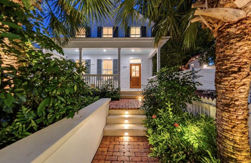 6 bedroom Single Family Residence at 317 Whitehead Street, Key West, Key West — photo 2
