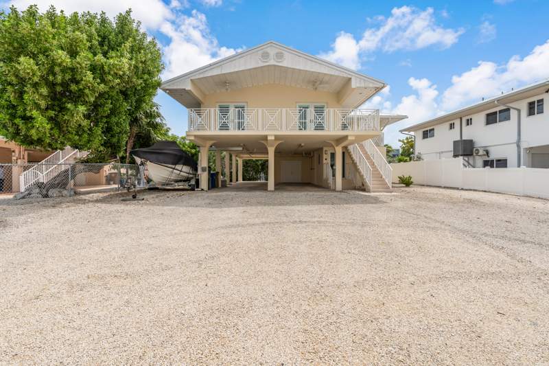 2 bedroom Single Family Residence at 147 S Ocean Shores Drive, Key Largo Ocn Shores (100.0), Key Largo — photo 2