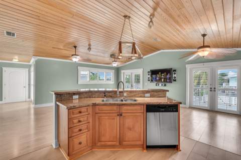 147 S Ocean Shores Drive, Key Largo FL - photo 11 of 49
