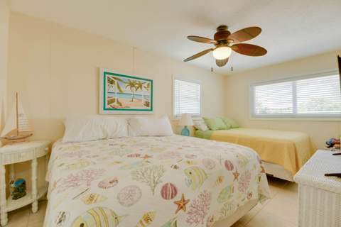 1669 Lantana Lane, Big Pine Key FL - photo 16 of 45