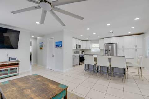 1669 Lantana Lane, Big Pine Key FL - photo 10 of 45