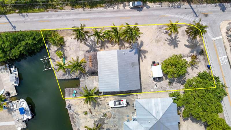 2 bedroom Single Family Residence at 28441 Meyer Avenue, Mates Beach (28.5), Little Torch Key — photo 5