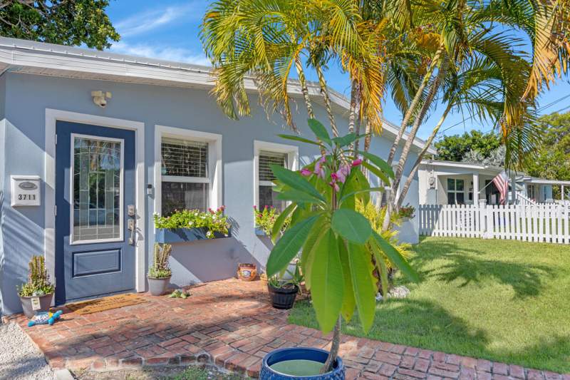 3 bedroom Single Family Residence at 3711 Duck Avenue, Key West Fwdn Sub (4.0), Key West — photo 2