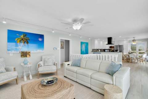 2110 Dolphin Drive, Marathon FL - photo 16 of 44