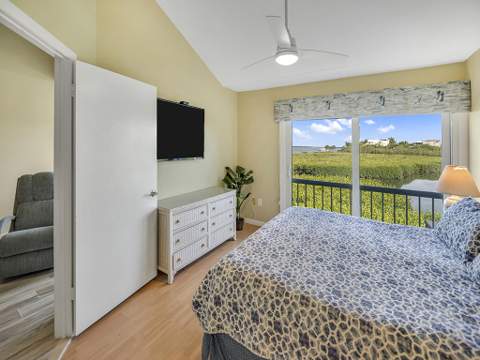 9812 Leeward Avenue #30' Boat Slip, Key Largo FL - photo 12 of 36