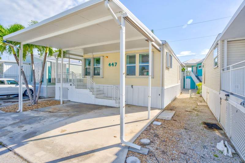 2 bedroom Mobile Home at 55 Boca Chica Road #447, Seaside Resort Tp (10.0), Big Coppitt — photo 3