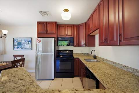 9104 Aviation Boulevard, Marathon FL - photo 12 of 64