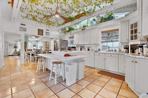 711 Waddell Avenue, Key West FL - photo 6 of 13