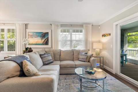 8 Golf Club Drive, Key West FL - photo 17 of 37