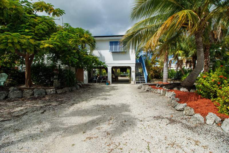 3 bedroom Single Family Residence at 17155 W Hibiscus Lane, Sugarloaf Shores (17.0), Sugarloaf Key — photo 4