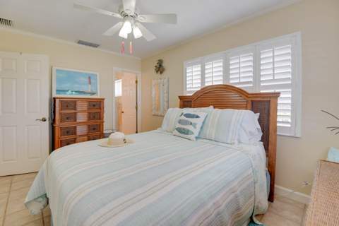86 S Airport Drive, Summerland Key FL - photo 13 of 40