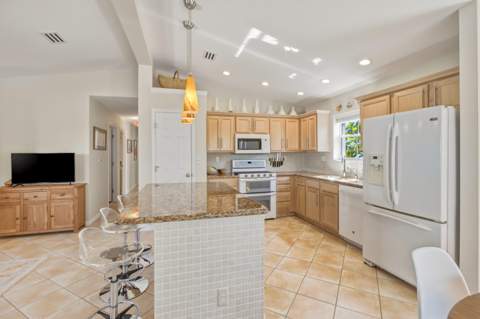 3315 Donald Avenue, Key West FL - photo 10 of 40