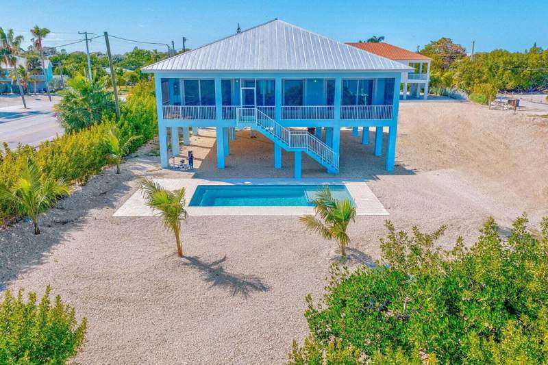 4 bedroom Single Family Residence at 30995 Watson Boulevard, Doctors Arm (30.5), Big Pine Key — photo 3