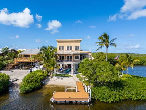 813 Blue Heron Lane, Key Largo FL - photo 10 of 78