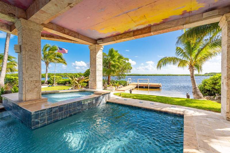 3 bedroom Single Family Residence at 813 Blue Heron Lane, Winston Waterway (102.0), Key Largo — photo 3