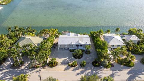 265 S Point Drive, Sugarloaf Key FL - photo 6 of 70