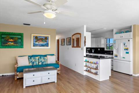 251 Pelican Lane, Big Pine Key FL - photo 16 of 58