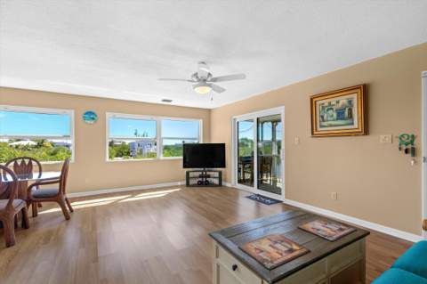 251 Pelican Lane, Big Pine Key FL - photo 23 of 58