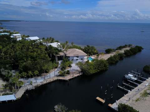 80 Ocean Front Drive, Key Largo FL - photo 15 of 73