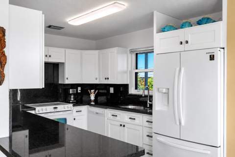 251 Pelican Lane, Big Pine Key FL - photo 17 of 58