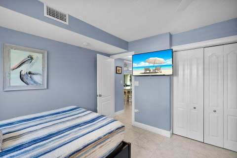 601 W Ocean Drive #302, Key Colony FL - photo 18 of 38