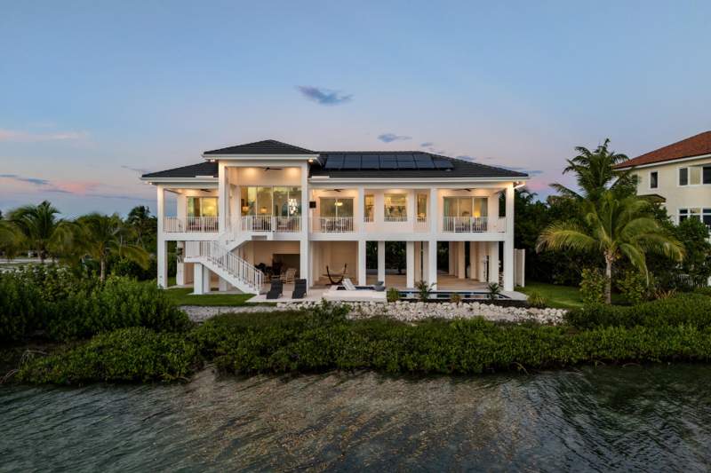 3 bedroom Single Family Residence at 58 Cannon Royal Drive, Shark Key (11.0), Shark Key — photo 5