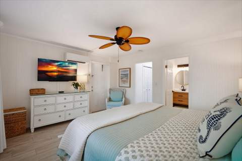 240-250 11th Street, Key Colony FL - photo 12 of 54