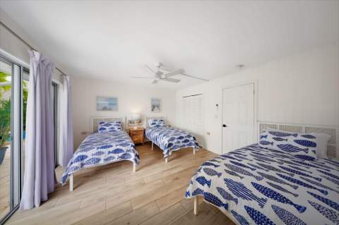 240-250 11th Street, Key Colony FL - photo 17 of 54