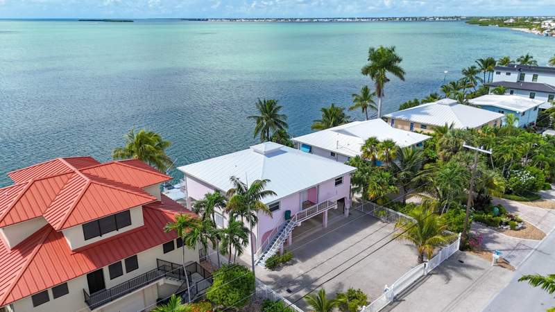 3 bedroom Single Family Residence at 312 E Caribbean Drive, Summerland Key Cove (25.0), Summerland Key — photo 2