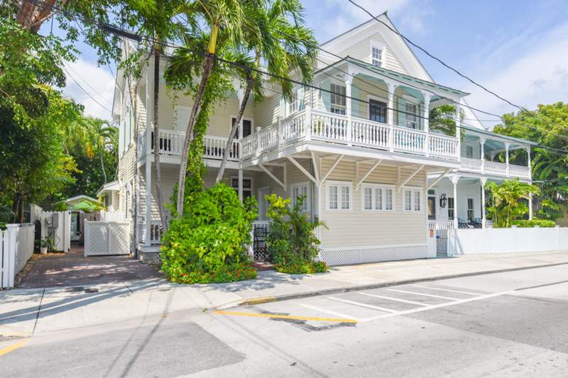 7 bedroom Single Family Residence at 923 Fleming Street, Key West, Key West — photo 3