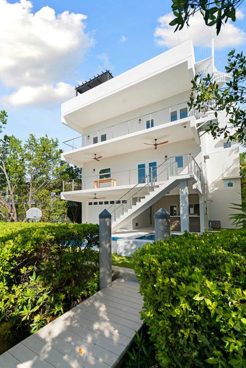 131 Ojibway Avenue, Plantation Key FL - photo 9 of 63