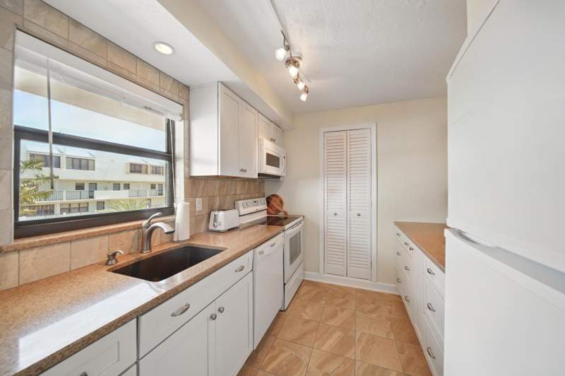 2 bedroom Townhouse at 87455 Old Highway #Apt 234, Plant By The Sea (87.5), Plantation Key — photo 5