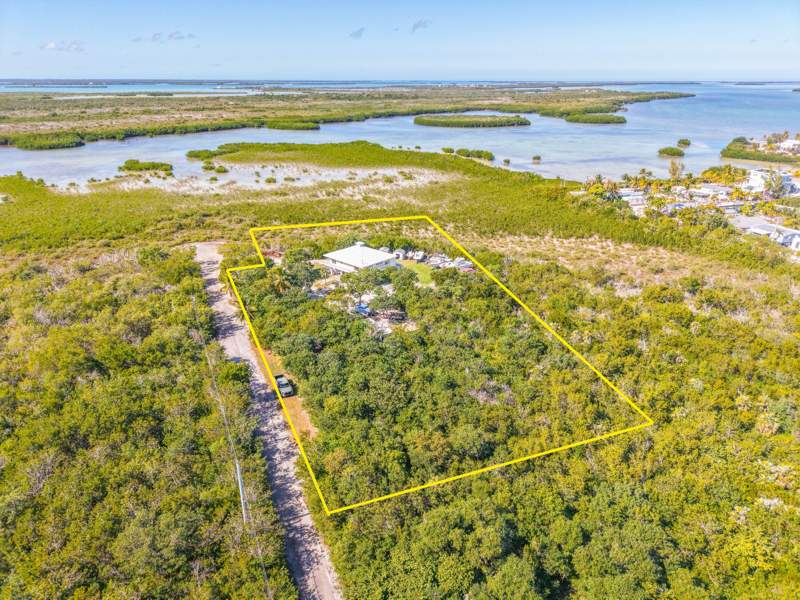 2 bedroom Single Family Residence at 27821 Leeward Road, Misc Little Torch Ke (28.0), Little Torch Key — photo 4