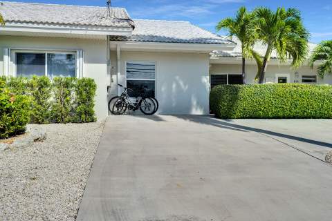 828 W Ocean Drive, Key Colony FL - photo 15 of 52