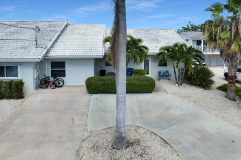 828 W Ocean Drive, Key Colony FL - photo 23 of 52
