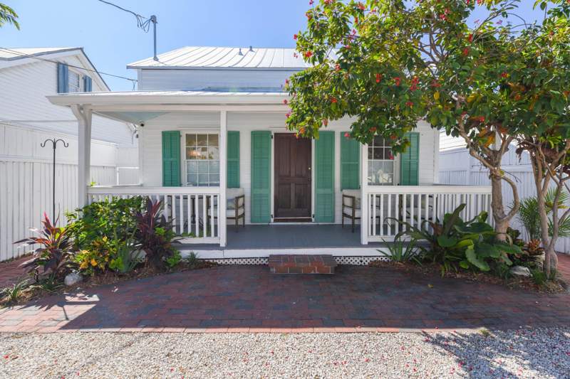 4 bedroom Single Family Residence at 1104 Packer Street, Gg Watson Sub (1.0), Key West — photo 2