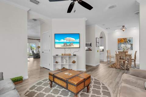 341 9Th Street, Key Colony FL - photo 10 of 38