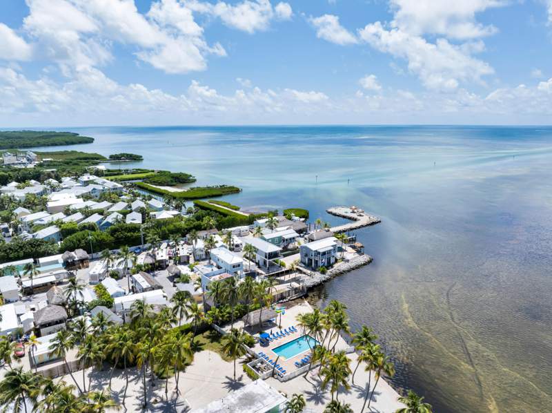 1 bedroom Mobile Home at 84961 Old Highway #28, Galen Beach (85.0), Windley Key — photo 3
