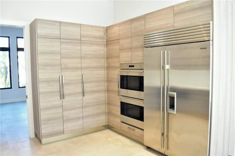 5 bedroom Single Family Residence at 5716 Ashwood Circle, Preserve At Emerald Hills, Hollywood — photo 5