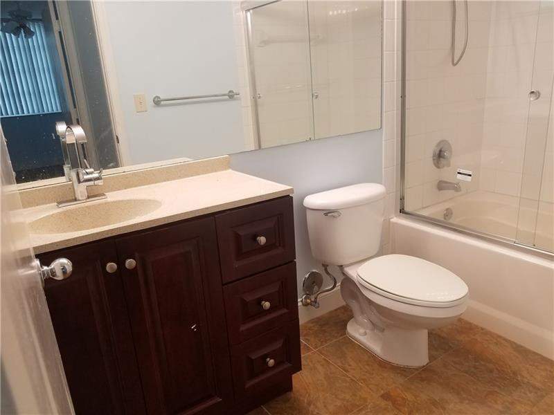 1 bedroom Condominium at 2113 Renaissance Boulevard #101, Enclave At Miramar, Miramar — photo 5