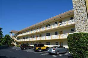 1 bedroom Condominium at 5131 W Oakland Park Boulevard #107, lilac gardens, Lauderdale Lakes — photo 4